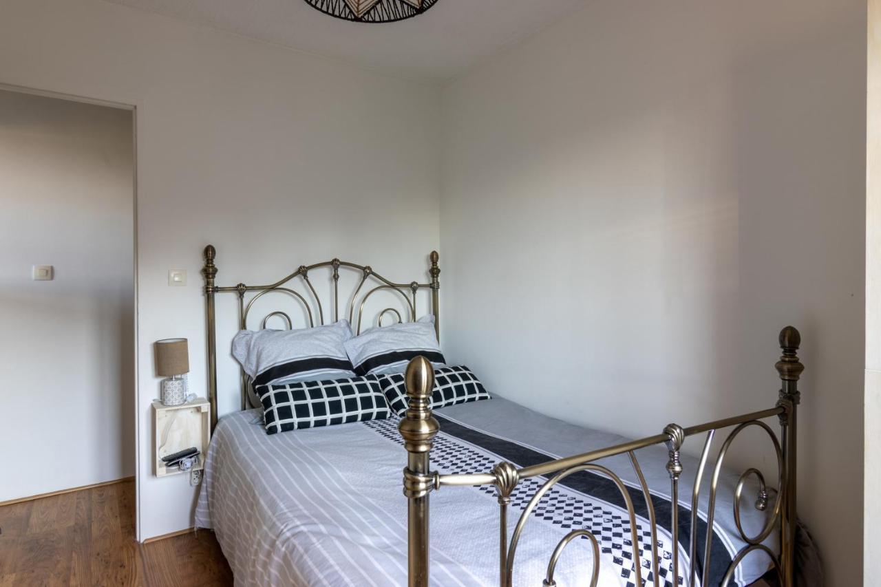 Maison Chaleureuse-Grand Jardin-Proche Saumur Parnay Bagian luar foto