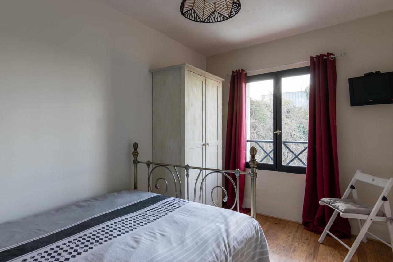 Maison Chaleureuse-Grand Jardin-Proche Saumur Parnay Bagian luar foto
